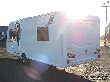  2018-coachman-vip-545-for-sale-uc5839-5.jpg