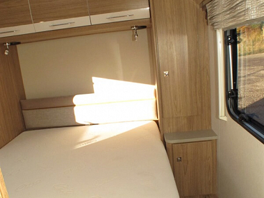  2018-coachman-vip-545-for-sale-uc5839-55.jpg