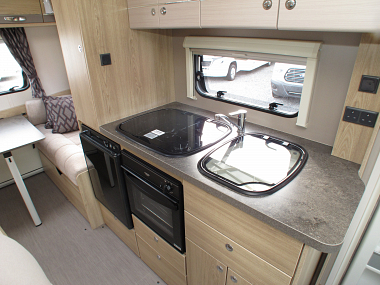  2018-elddis-accordo-135-for-sale-uc5618-33.jpg