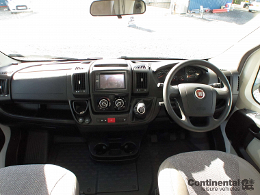  2018-hymer-carado-a464-for-sale-uc5737-15.jpg