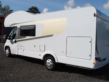  2018-hymer-carado-a464-for-sale-uc5737-4.jpg