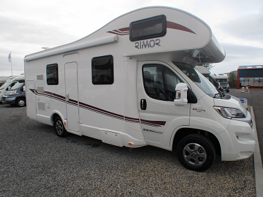  2018-rimor-seal-9-motorhome-for-sale-uc5551-8.jpg