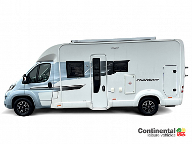  2018-swift-charisma-695-for-sale-uc6210-2.jpg