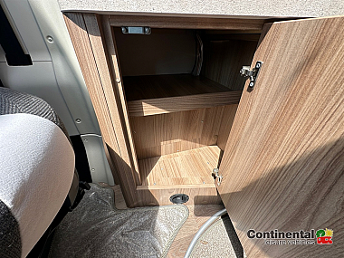  2018-swift-rio-320-for-sale-uc6245-17.jpg