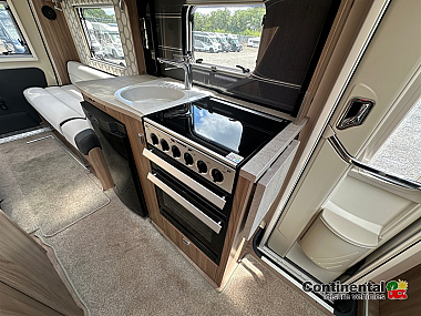  2018-swift-rio-320-for-sale-uc6245-20.jpg