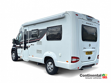  2018-swift-rio-320-for-sale-uc6245-3.jpg