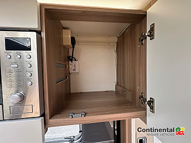  2018-swift-rio-320-for-sale-uc6245-33.jpg