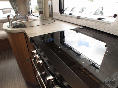  2019-autotrail-apache-634-for-sale-at4419-27.jpg