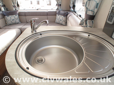  2019-autotrail-apache-634-lo-line-for-sale-at4318-35.jpg