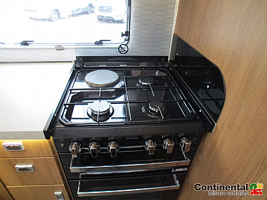  2019-autotrail-comanche-sor123-16.jpg