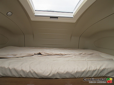  2019-autotrail-comanche-sor123-28.jpg