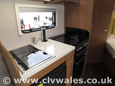 2019-autotrail-imala-715-for-sale-in-south-wales-at4311-29.jpg