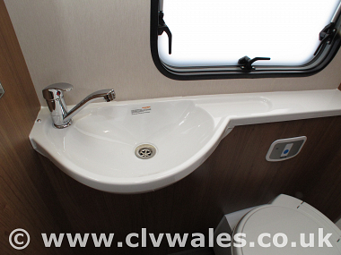  2019-autotrail-imala-715-for-sale-in-south-wales-at4311-46.jpg