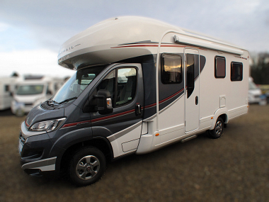  2019-autotrail-imala-732-for-sale-at4340-4-blurred-version.jpg