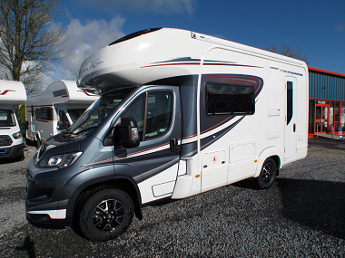  2019-autotrail-tracker-eks-for-sale-at4371-3.jpg