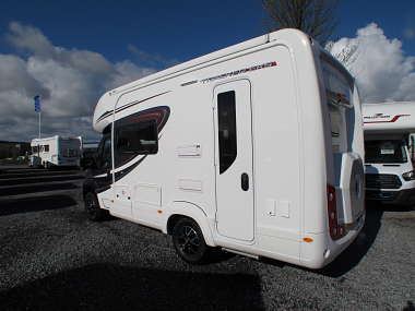  2019-autotrail-tracker-eks-for-sale-at4371-4.jpg