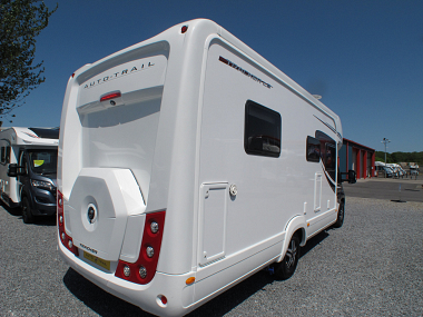  2019-autotrail-tracker-lb-for-sale-at4412-5.jpg