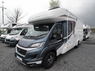 2019-autotrail-tracker-rb-for-sale-at4372-3.jpg