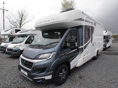  2019-autotrail-tracker-rb-for-sale-at4372-3.jpg