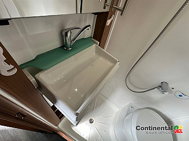 2019-autotrail-tribute-669-gt-for-sale-uc6220-70.jpg