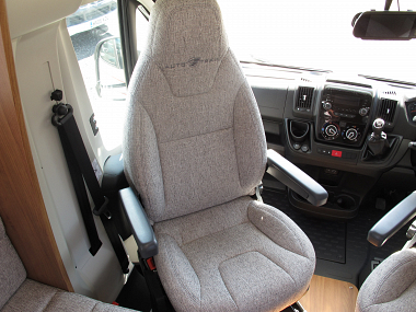  2019-autotrail-tribute-t736-g-for-sale-at4410-54.jpg
