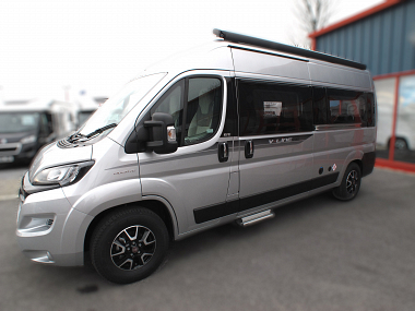 2019-autotrail-v-line-610-sport-at4336-3.jpg