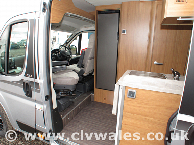  2019-autotrail-v-line-634-at4293-45.jpg