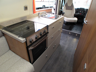  2019-autotrail-v-line-634-sport-at4341-34.jpg