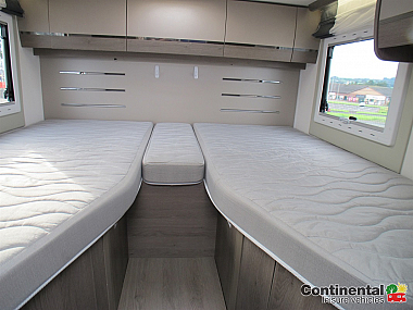  2019-chausson-titanium-767-ga-for-sale-uc6018-25.jpg