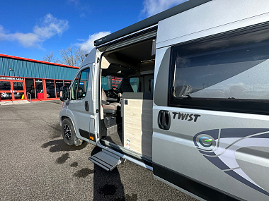  2019-chausson-twist-v697-for-sale-uc6103-50.jpg