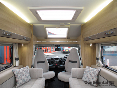  2019-elddis-autoquest-55-for-sale-uc5623-28.jpg