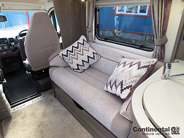  2019-elddis-encore-255-for-sale-uc5747-17.jpg