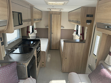  2019-elddis-prestige-185-for-sale-ros292-13.jpg