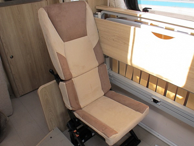 2019-elddis-prestige-185-for-sale-ros292-40.jpg