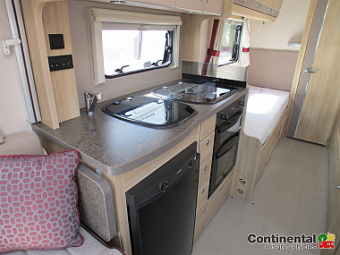  2019-elddis-prestige-185-for-sale-ros292-7_1.jpg