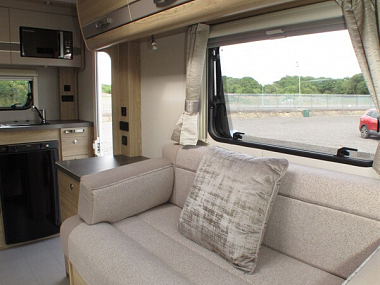  2019-elddis-riva-gold-115-ros261-17.jpg