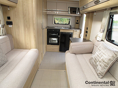  2019-elddis-riva-gold-115-ros261-20.jpg