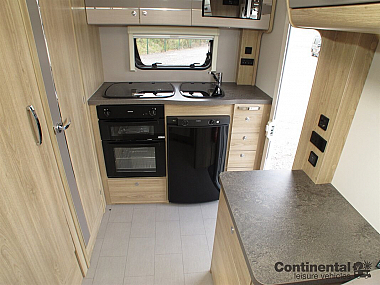  2019-elddis-riva-gold-115-ros261-21.jpg