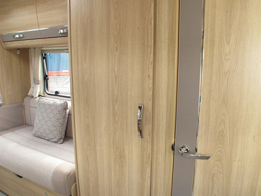  2019-elddis-riva-gold-115-ros261-36.jpg