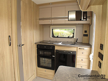  2019-elddis-riva-gold-115-ros261-42.jpg