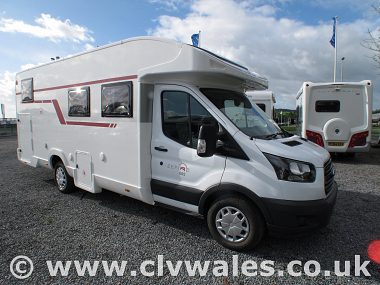  2019-roller-team-zefiro-685-for-sale-in-south-wales-rt4306-10.jpg