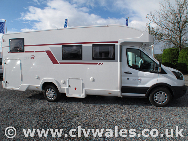  2019-roller-team-zefiro-685-for-sale-in-south-wales-rt4306-9.jpg
