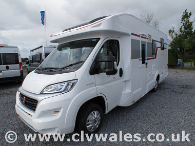  2019-roller-team-zefiro-696-for-sale-in-south-wales-rt4307-2.jpg