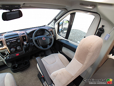  2019-swift-bessacarr-584-for-sale-uc6034-17.jpg