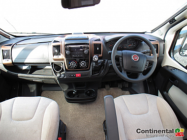  2019-swift-bessacarr-584-for-sale-uc6034-19.jpg