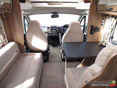  2019-swift-bessacarr-584-for-sale-uc6034-20.jpg
