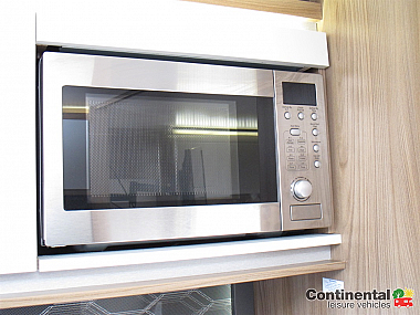  2019-swift-bessacarr-584-for-sale-uc6034-33.jpg