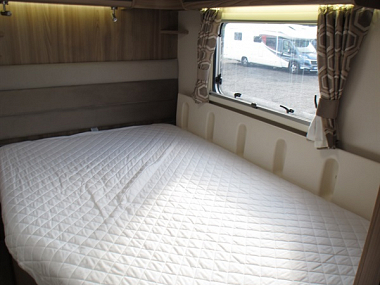  2019-swift-bessacarr-584-for-sale-uc6034-44.jpg