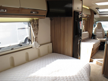 2019-swift-bessacarr-584-for-sale-uc6034-50.jpg