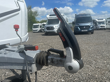  2019-weinsberg-400lk-caravan-for-sale-uc6140-12.jpg